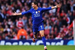 开云娱乐官网-世界围棋赛冠军争夺异常激烈，世界围棋赛冠军争夺异常激烈怎么办